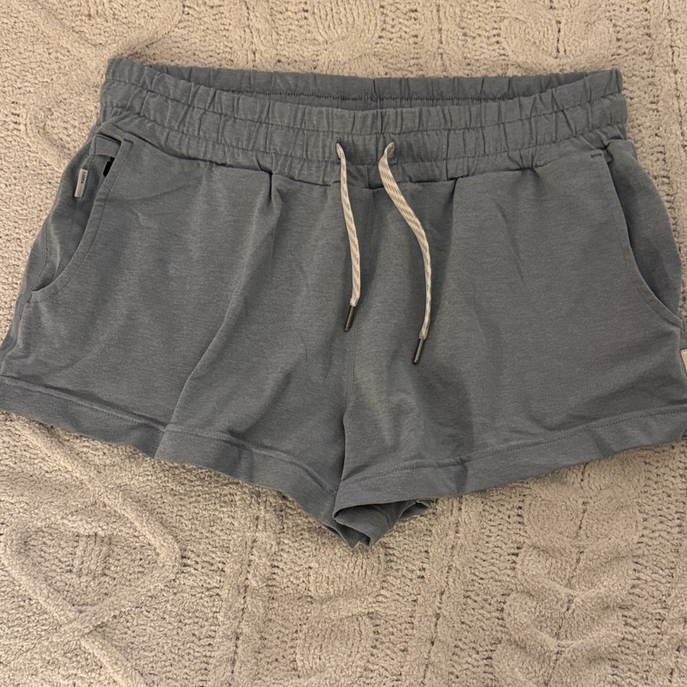 EUC Vuori Halo Performance Shorts XS Light Blue